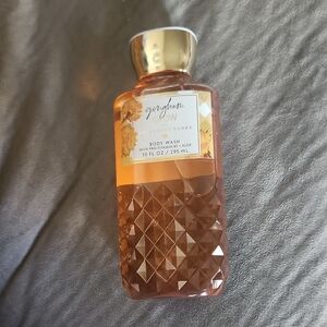 Bath & Body Works Gingham Glow Body Wash